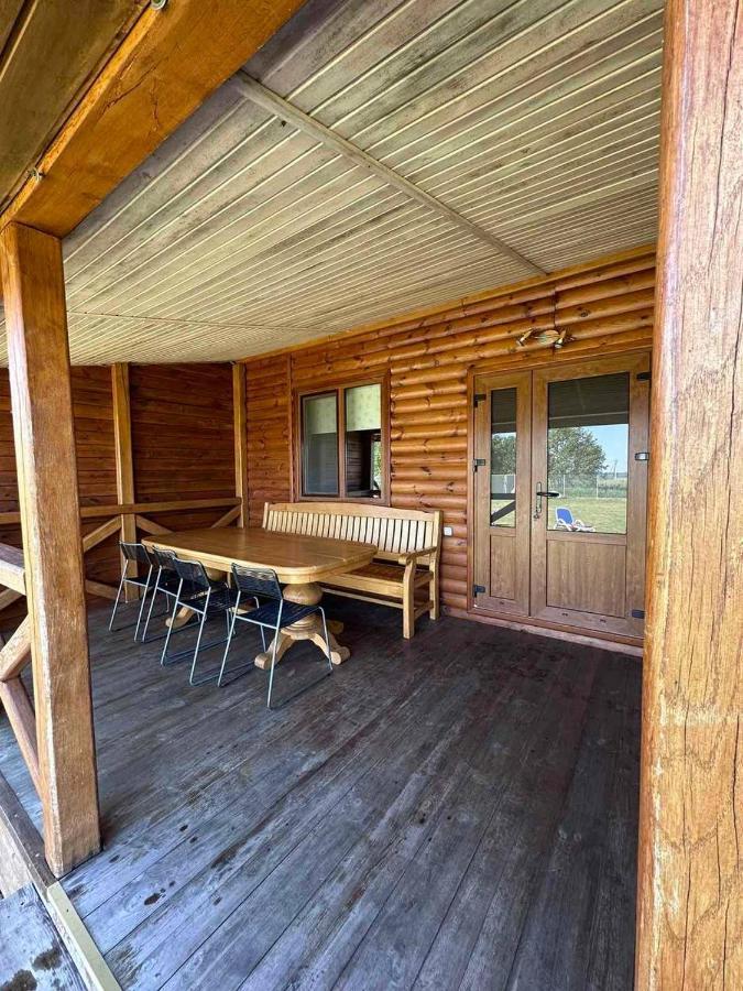 Villa Сієста Switjas Exterior foto